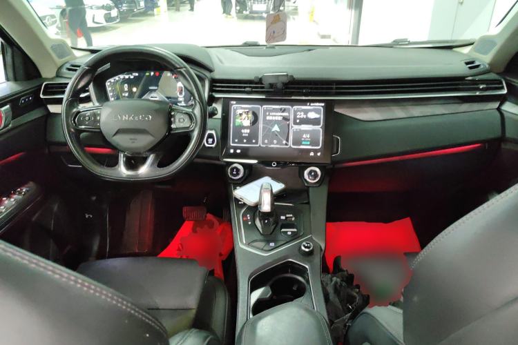 Used Lynk & Co 01 2021 2.0TD Two-Wheel-Drive Pro Trim