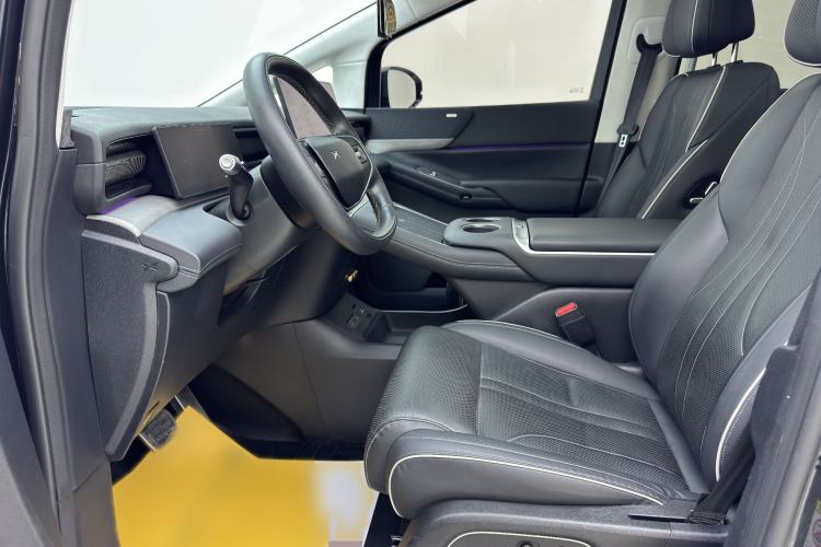 Used XPeng X9 2024 702 Ultra-Long Range Max