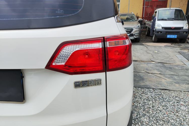 Used Wuling Hongguang S3 2018 1.5T Manual Comfort Model China V Standard