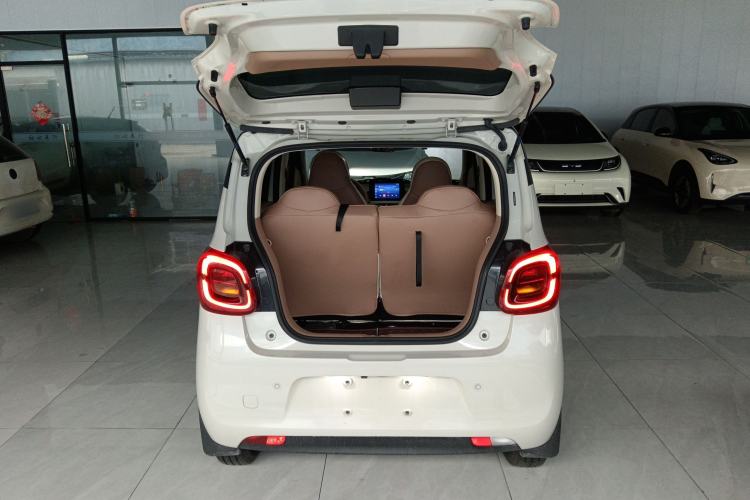 Used Wuling Hongguang MINIEV 2025 Four-Door Version Zhenxiang+ Edition Trunk