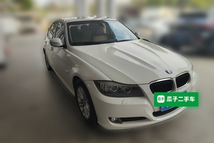 Used BMW 3 Series 2011 320i Sport Edition Front Right 45 Deg