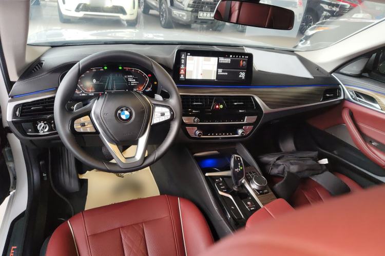 Used BMW 5 Series 2022 Second Facelift 530Li Leading Edition Luxury Package
