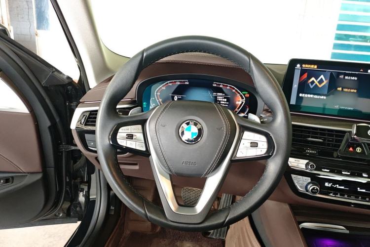 Used BMW 5 Series 2023 530Li Leading Edition Luxury Package
