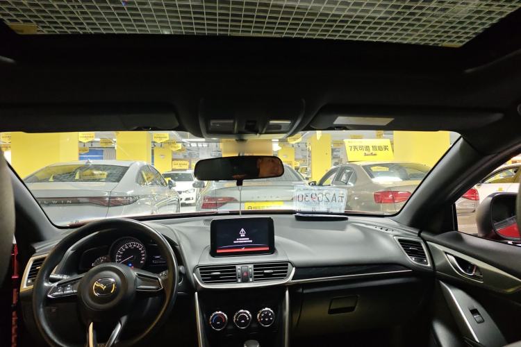 Used Mazda CX-4 2018 2.0L Automatic Two-Wheel Drive Blue Sky Dynamic Version China VI Standard