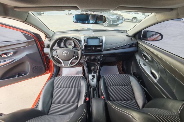 Used Toyota YARiS L Zhi Xuan 2015 1.5G Automatic Orange Limited Edition
