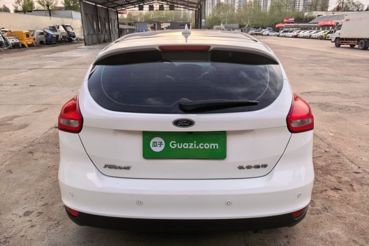 Used Ford Focus 2018 Hatchback Classic 1.6L Automatic Trendy SmartDrive Edition Exterior 2