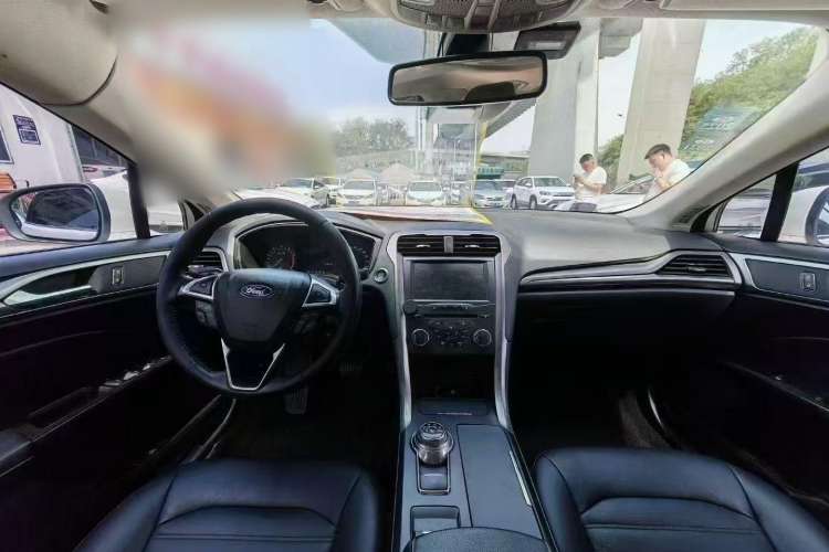 Used Ford Mondeo 2017 EcoBoost 180 Stylish Model
