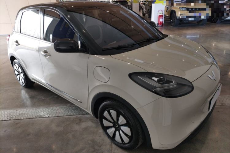Used Wuling Bingo 2023 333 km Lingxi Connected Version
