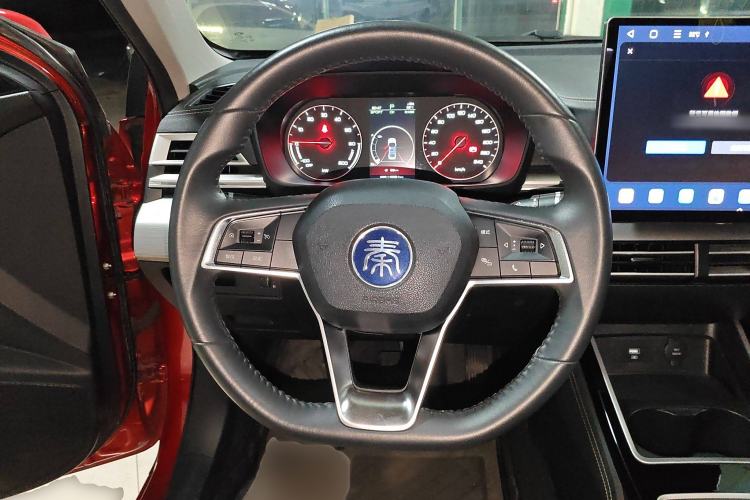 Used BYD Qin New Energy 2019 High-Range Luxury Model Steering Wheel