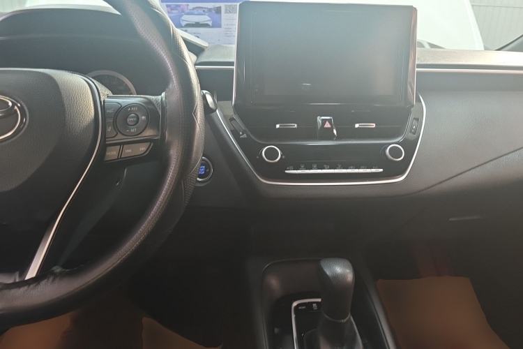 Used Toyota Levin 2022 185T CVT Luxury Edition Center Console