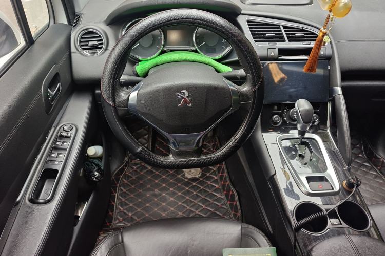 Used Peugeot 3008 2013 2.0L Automatic Trend Edition Steering Wheel