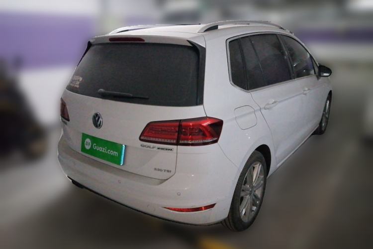 Used Volkswagen Golf Sportsvan 2018 230TSI Automatic Luxury Model
