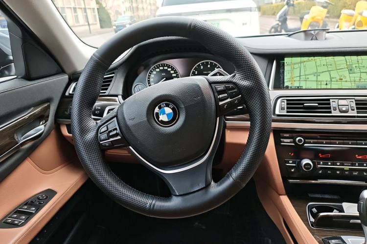 Used BMW 7 Series 2013 740Li Leading Model
