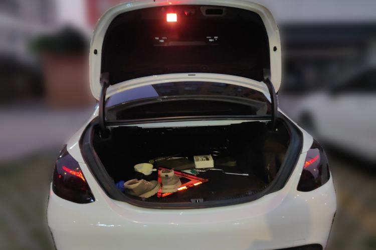 Used Mercedes-Benz C-Class 2017 Facelift C 200 L Sport Edition Trunk