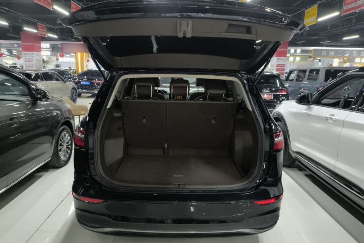 Used Volkswagen Viloran 2023 Revised 330TSI Business Edition
