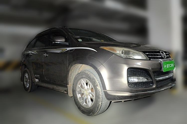 Used JMC Yusheng S350 2013 2.4T Automatic 2WD Diesel Luxury Edition 5 Seats Front Right 45 Deg