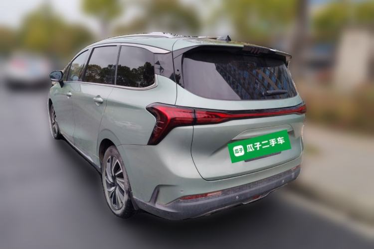 Used FORTHING Yacht 2022 1.5T DCT Chasing-the-Waves Edition Rear Left 45 Deg