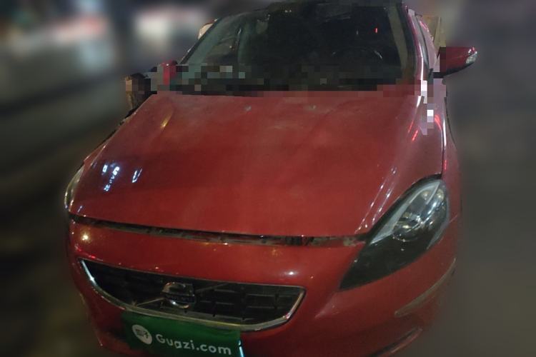 Used Volvo V40 2015 1.6T Zhiyi Edition