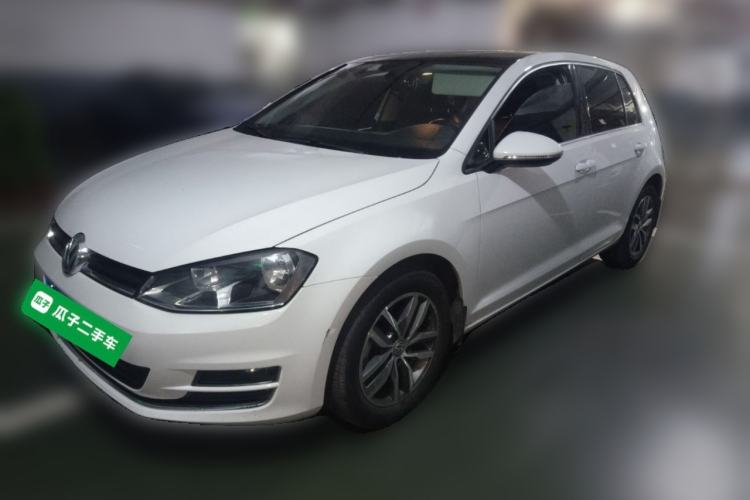 Used Volkswagen Golf 2016 230TSI Automatic Luxury Version
