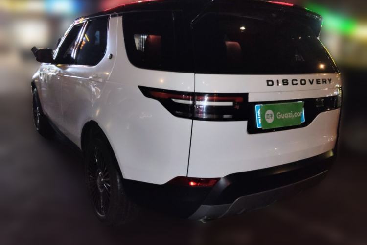 Used Land Rover Discovery 2018 3.0 SC V6 SE Rear Left 45 Deg