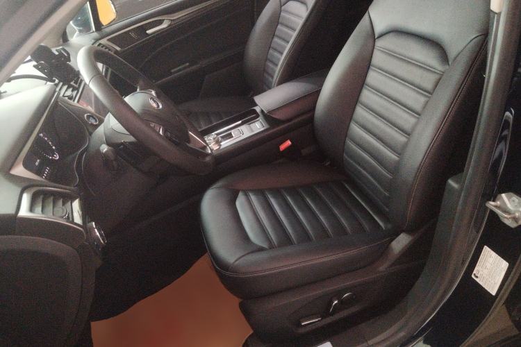 Used Ford Mondeo 2018 EcoBoost 200 Smart Control Fashion Model China VI Standard