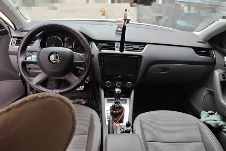 Used Skoda Octavia 2015 1.6L Automatic Yijie Edition