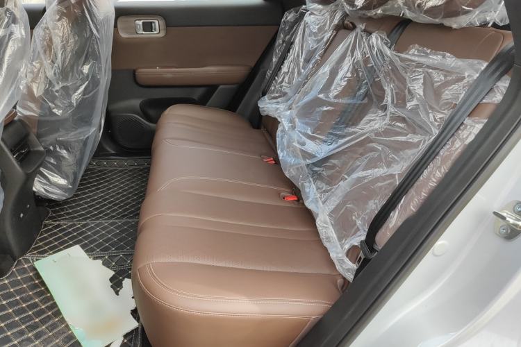 Used Wuling Xingguang S 2025 Model, 130km Leading Edition
