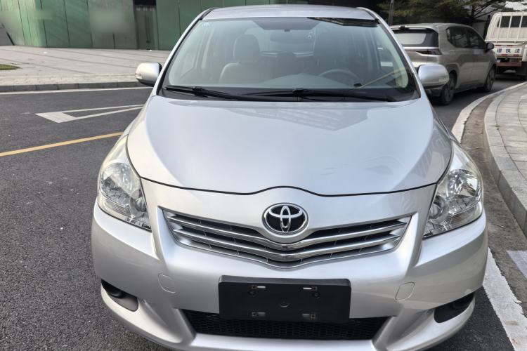 Used Toyota Verso 2014 Starlight 180E CVT Elite Edition
