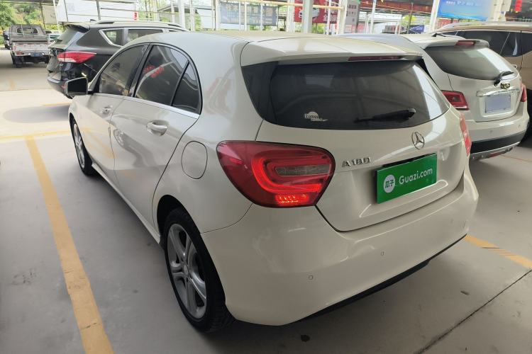 Used Mercedes-Benz A-Class 2015 A 180 Exterior 2