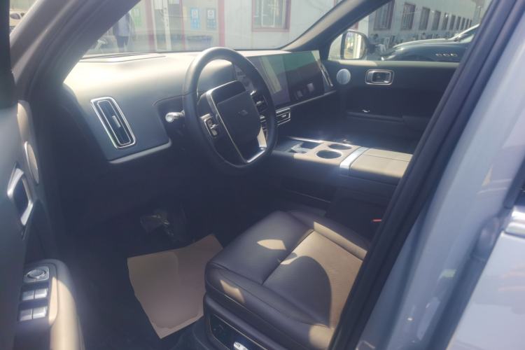 Used Li Auto L9 2022 Max model