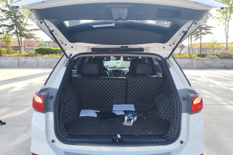 Used Chevrolet Equinox 2018 535T Automatic YuJie Edition Trunk