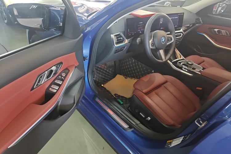 Used BMW i3 2022 eDrive 35 L
