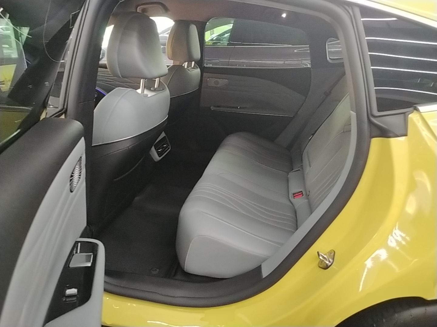 Geely Galaxy E8 2024 665 km Range Rear-Drive Starship Long-Range Version — снимка 20