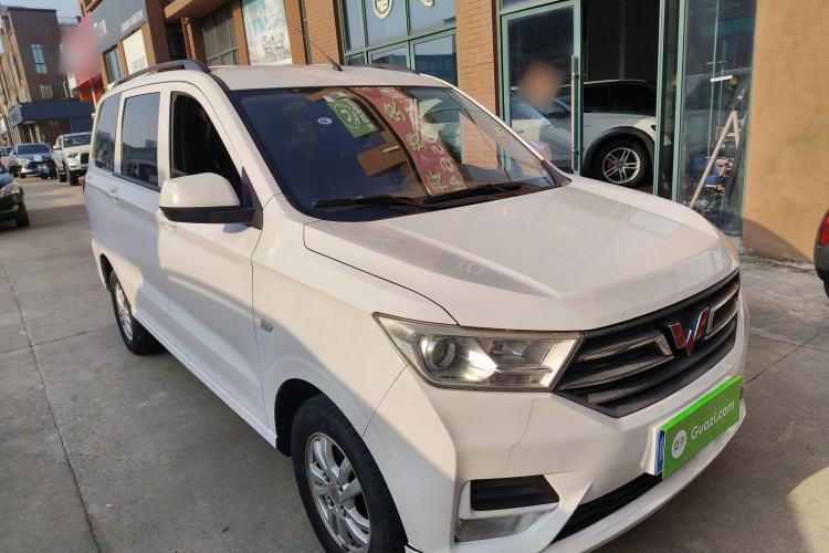 Used Wuling Hongguang 2019 1.5L S Standard Version China VI LAR