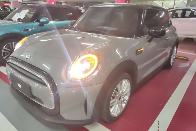 Used MINI MINI 2022 Updated 1.5T COOPER Classic Edition
