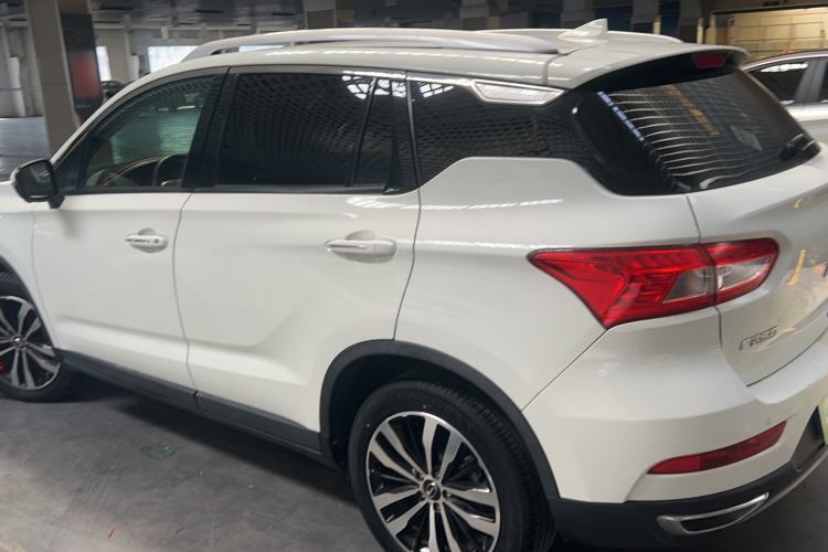 Used GAC Trumpchi GS4 2017 235T Automatic Two-Wheel Drive Luxury Smart Connectivity Version Exterior 1