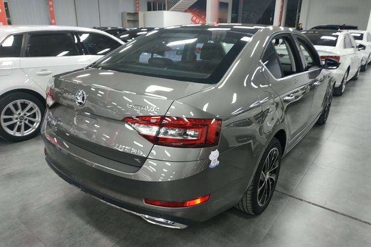 Used Skoda Octavia 2018 TSI280 DSG Flagship Edition