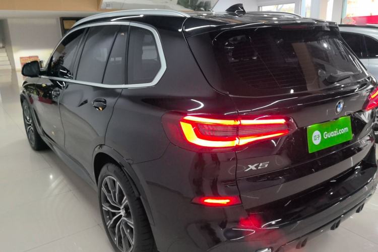 Used BMW X5 2021 xDrive40i M Sport Package
