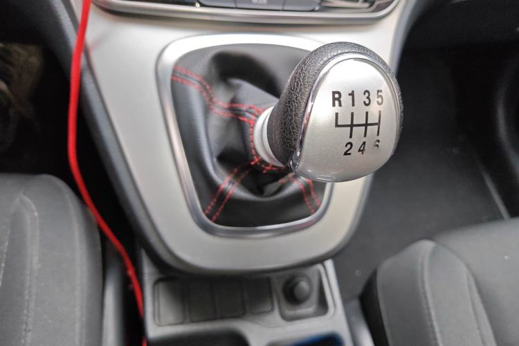 Used Haval M6 2019 1.5T Manual Two-Wheel Drive Urban Version China VI Standard