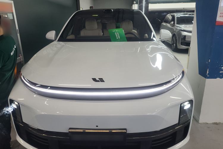 Used Li Auto L7 2025 Max Smart Refresh Edition Front