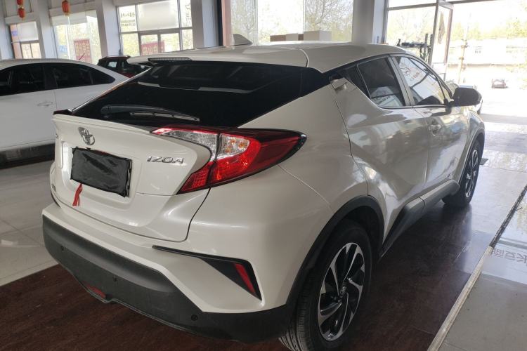 Used Toyota IZOA 2018 2.0L Yichi Edition China V Standard Rear Right 45 Deg