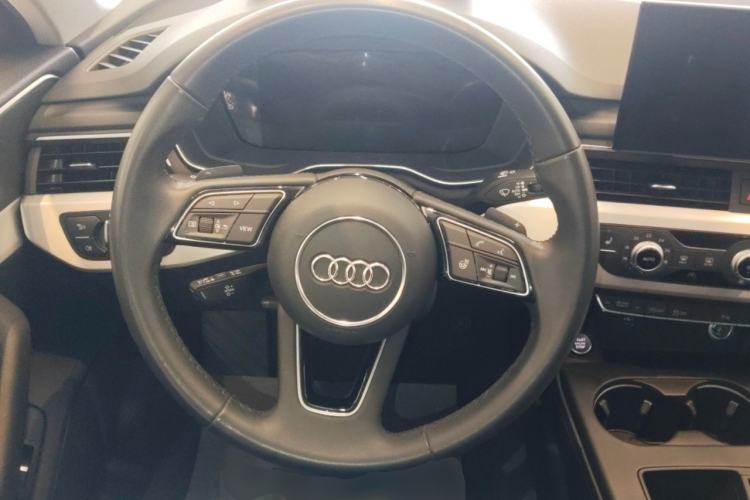 Used Audi A4L 2024 40 TFSI Fashion Dynamic Model