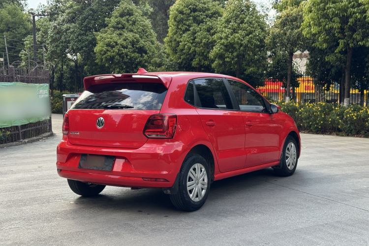 Used Volkswagen Polo 2016 1.4L Manual Fashion Model Exterior 8