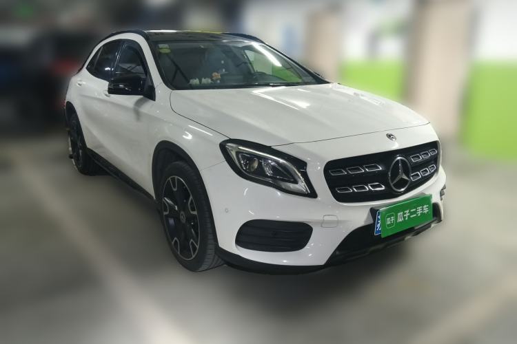 Used Mercedes-Benz GLA 2018 GLA 220 4MATIC Sport Edition Front Right 45 Deg