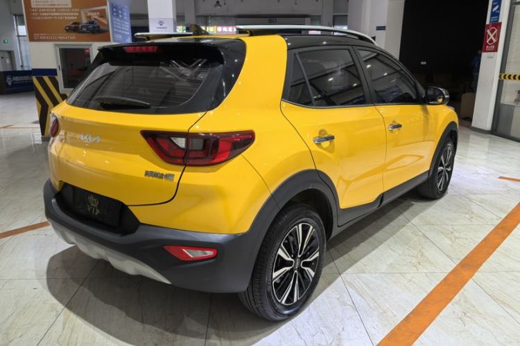 Used Kia kx1 Stonic 2021 1.4L CVT Fun & Sunroof Model