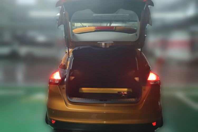 Used Ford Focus 2015 Hatchback 1.6L Automatic Fashion Edition