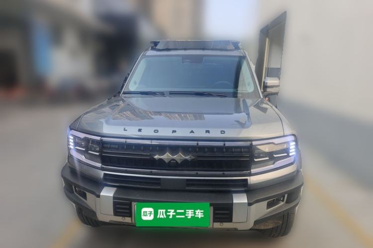 Used Formula Leopard Leopard 5 2023 Explore Edition