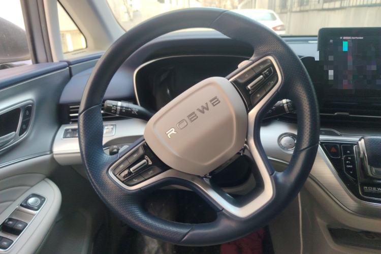 Used Roewe iMAX8 2022 400TGI Prestige Edition