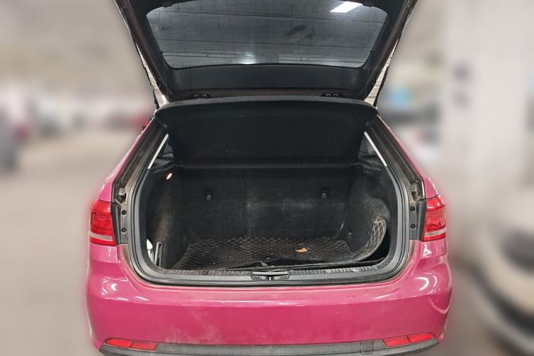 Used Volkswagen Gran Lavida 2013 1.4 TSI Automatic Comfort Model