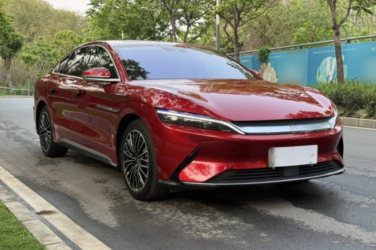 Used BYD Han 2020 EV Long-Range Luxury Model Exterior 3